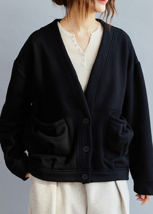 Well Tailored Coat with a Graceful Silhouette