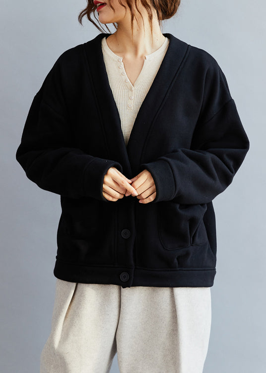 Well Tailored Coat with a Graceful Silhouette