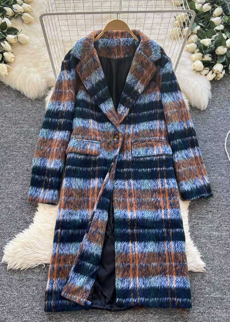 Elegantly Styled Coat for Everyday Wear