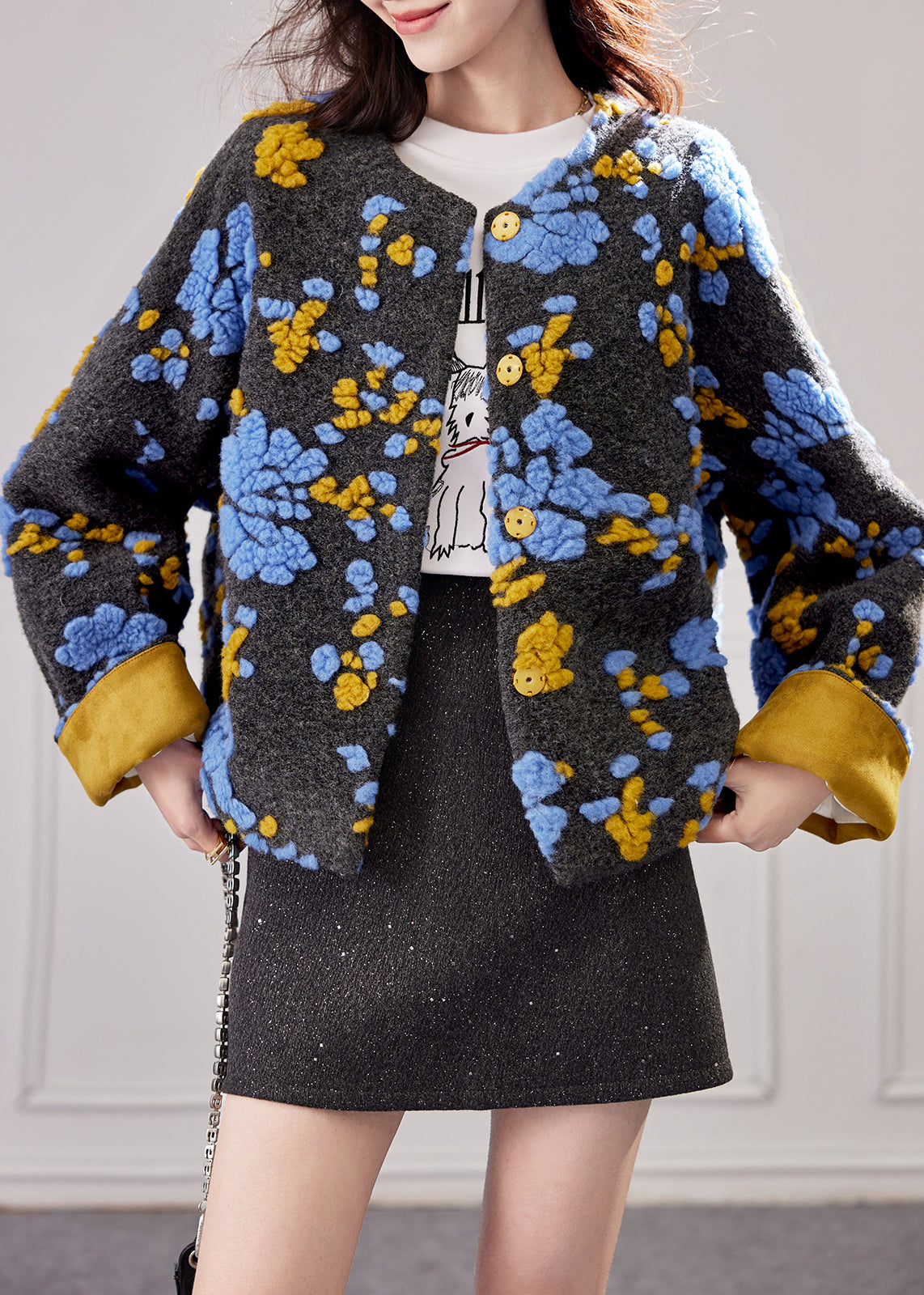Gracefully Styled Coat for Any Occasion