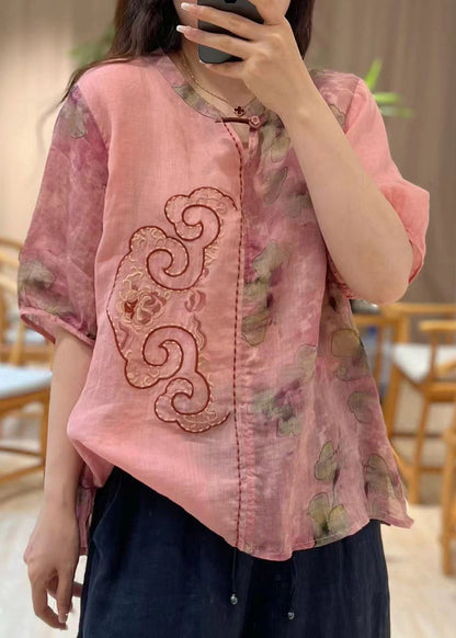 A Vintage Style Top with Delicate Timeless Details