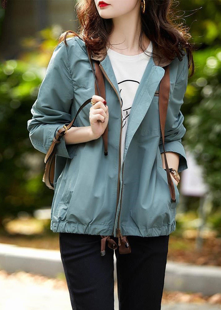 Beautifully Finished Coat in a Timeless Design