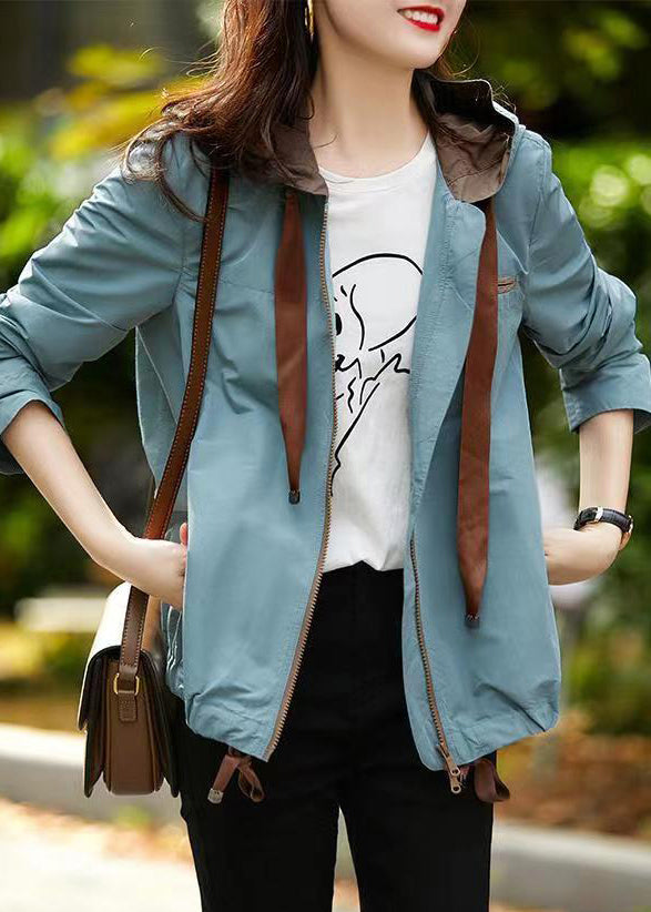 Beautifully Finished Coat in a Timeless Design