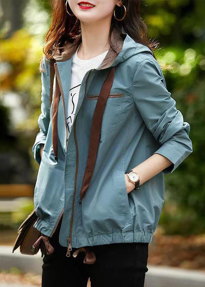 Beautifully Finished Coat in a Timeless Design
