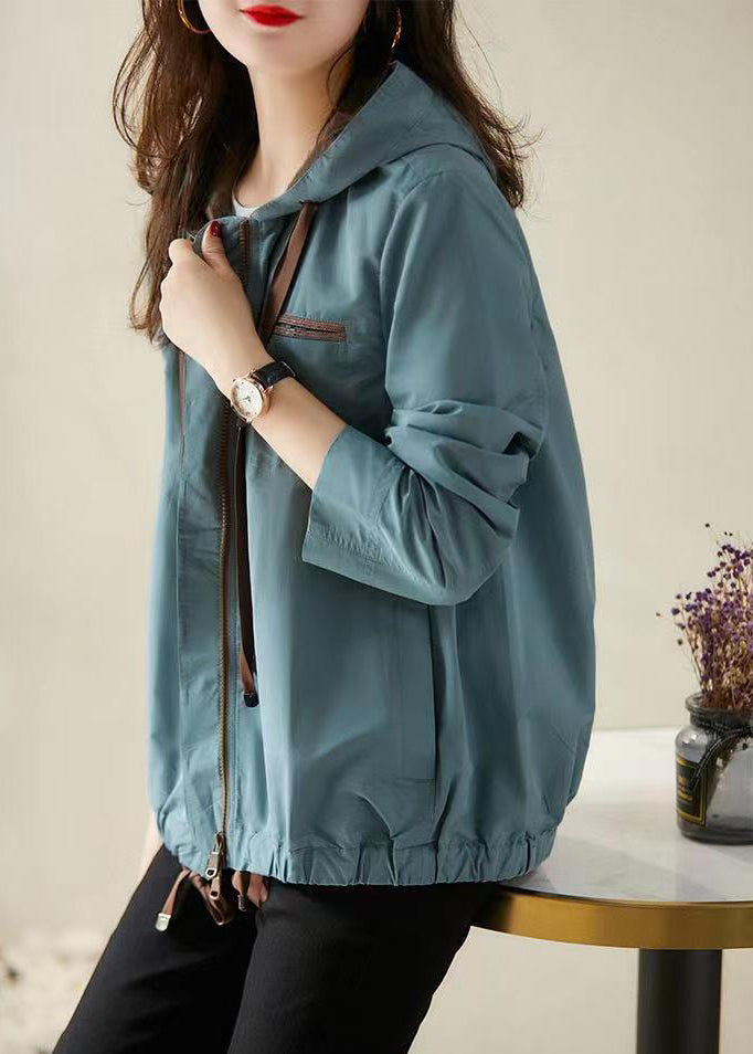 Beautifully Finished Coat in a Timeless Design