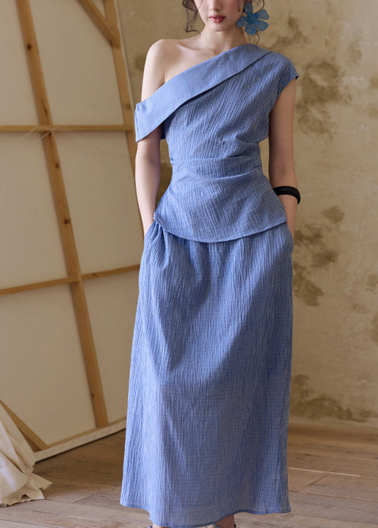 Classic Vintage Top with a Flattering Fit