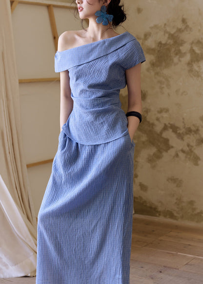 Classic Vintage Top with a Flattering Fit