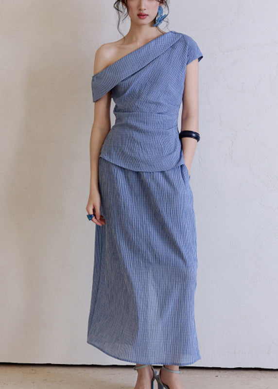 Classic Vintage Top with a Flattering Fit
