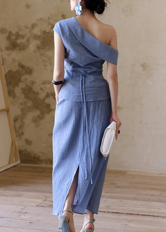 Classic Vintage Top with a Flattering Fit