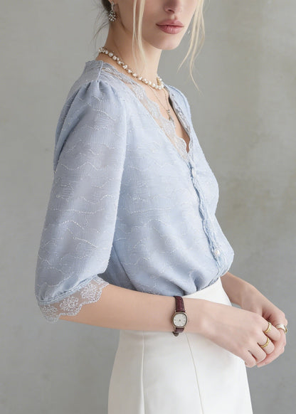 Classic Vintage Top with a Flattering Fit