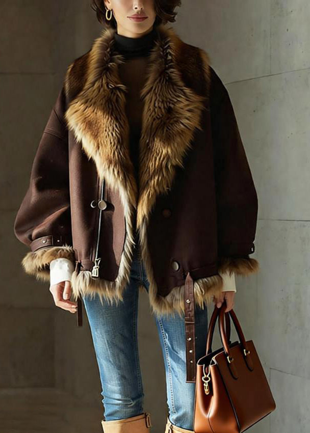 Gracefully Styled Jacket for Any Occasion