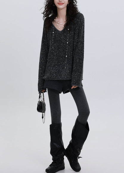 Classic Vintage Sweater with a Flattering Fit