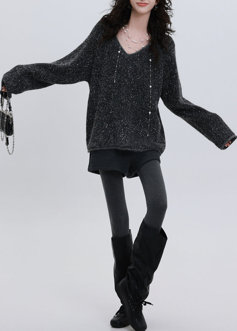Classic Vintage Sweater with a Flattering Fit