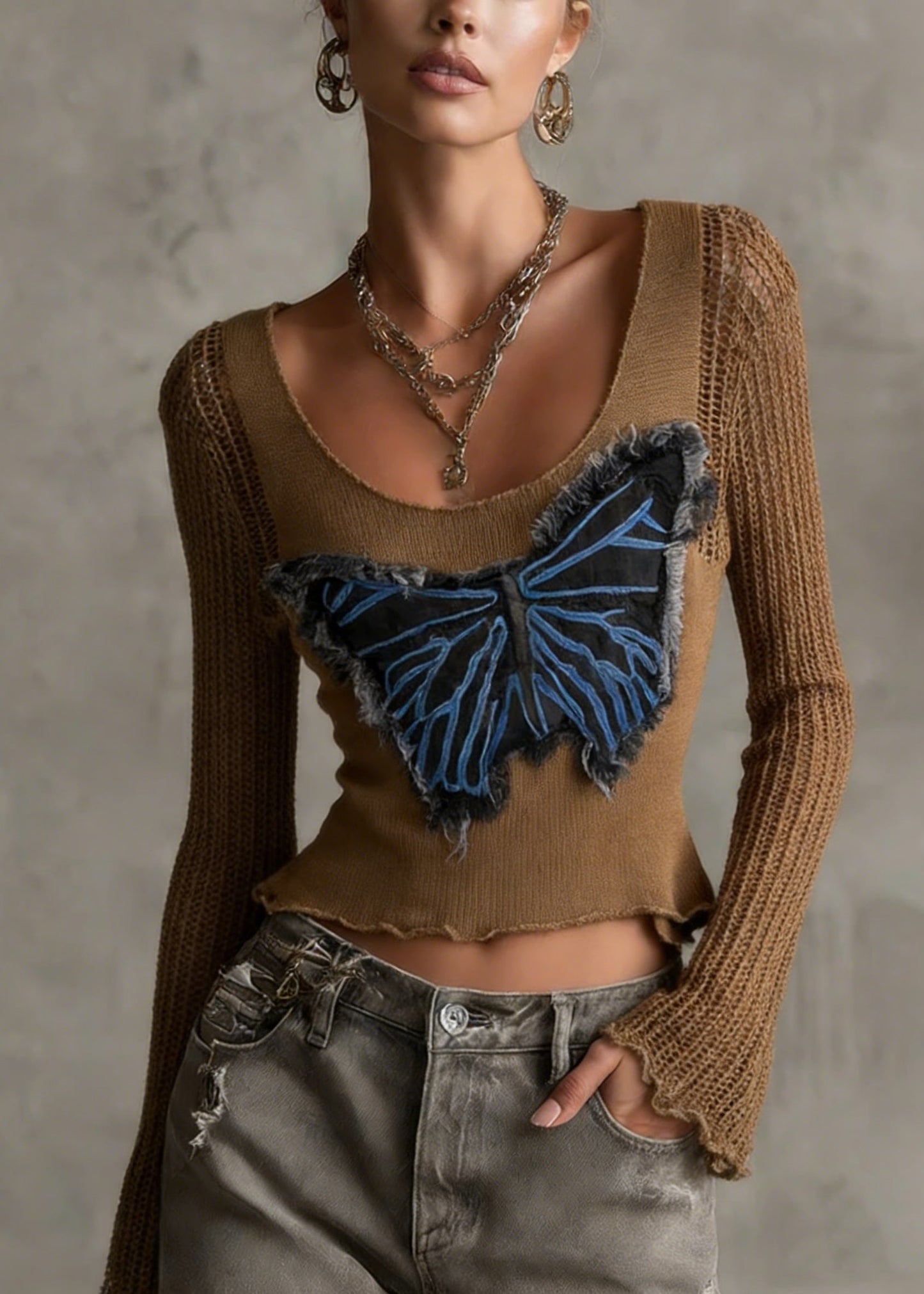 Beautifully Finished Top in a Timeless Design