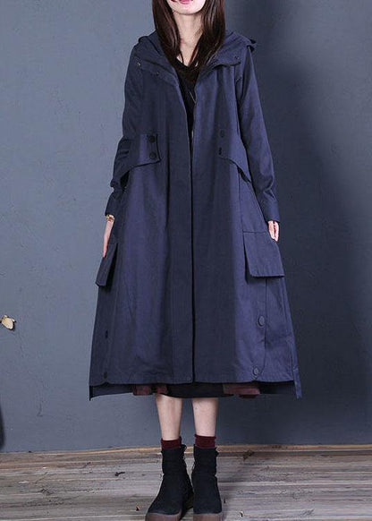 Well Tailored Coat with a Graceful Silhouette
