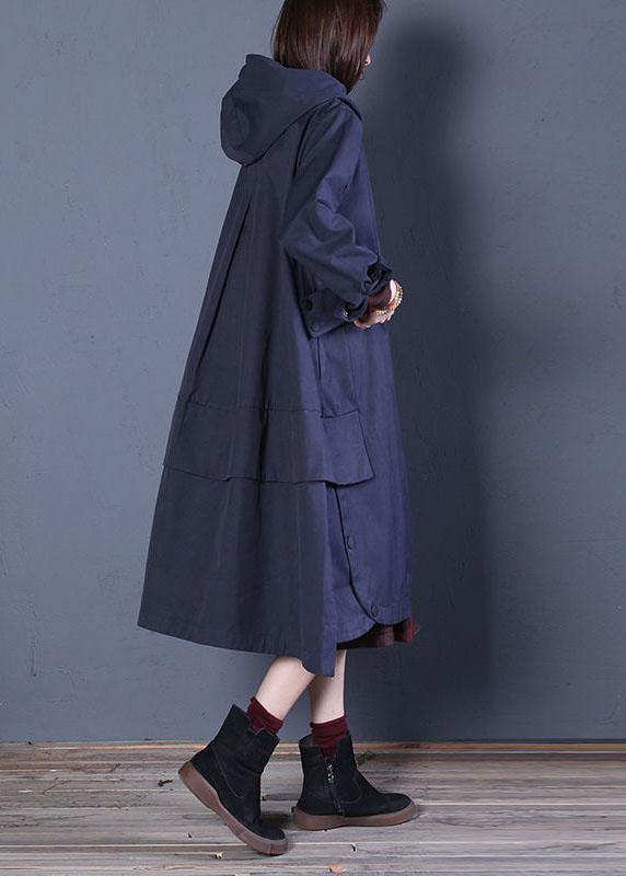 Well Tailored Coat with a Graceful Silhouette