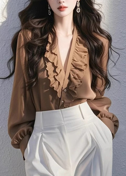 A Vintage Style Top with Delicate Timeless Details