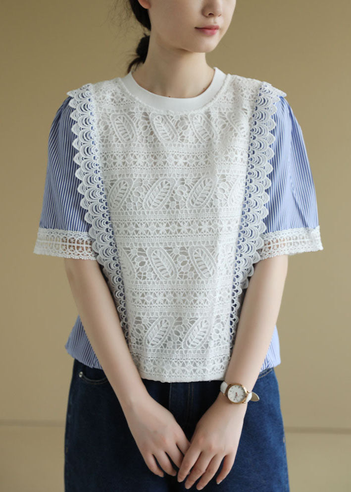 Classic Vintage Shirt with a Flattering Fit