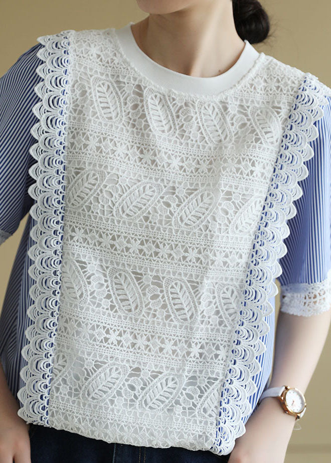 Classic Vintage Shirt with a Flattering Fit