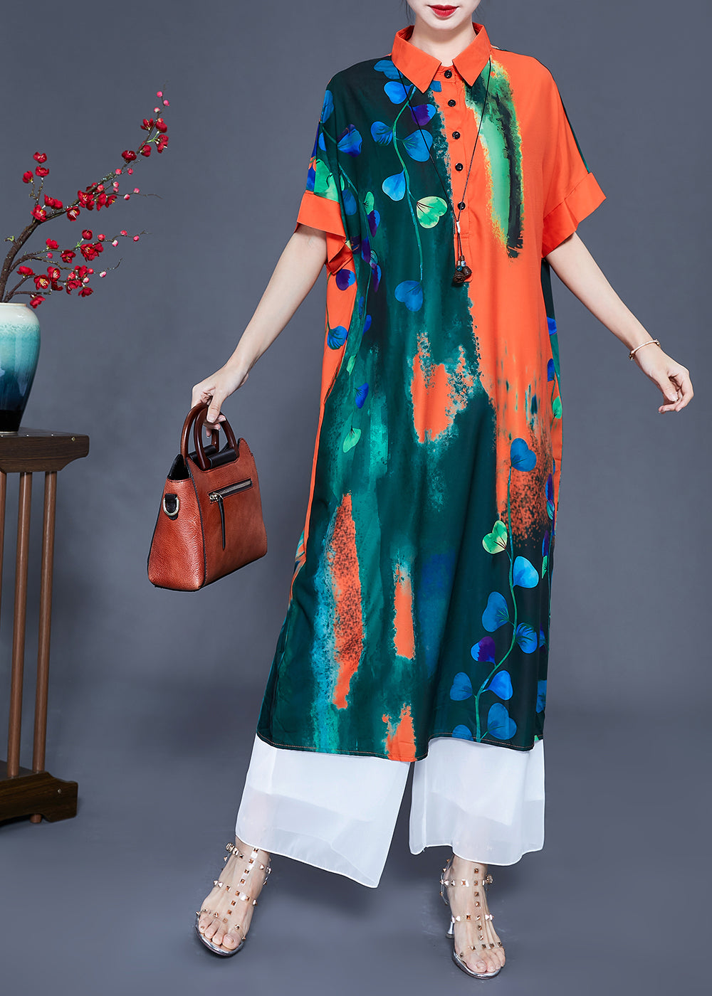 Gracefully Styled Dress for Any Occasion