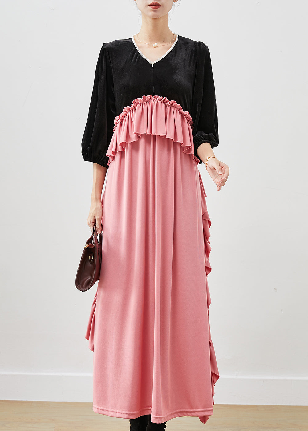 Sophisticated Dress with a Clean Classic Look