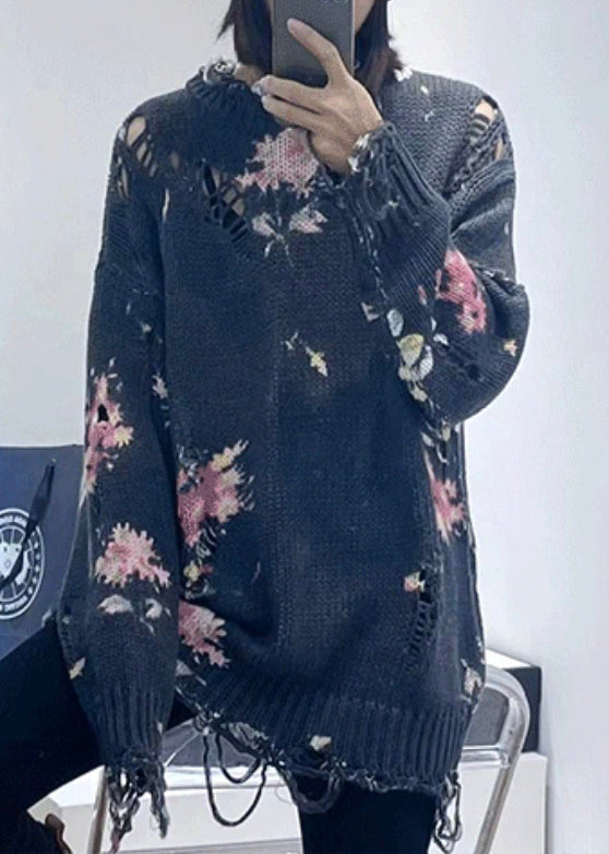 Effortlessly Elegant Sweater with a Timeless Design
