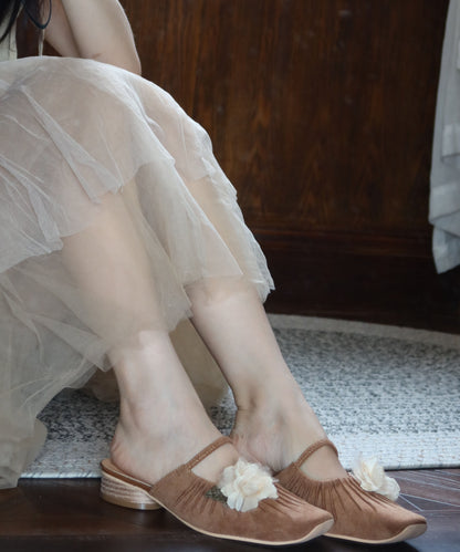 Chic Orthopedic Sandals with Unique Design