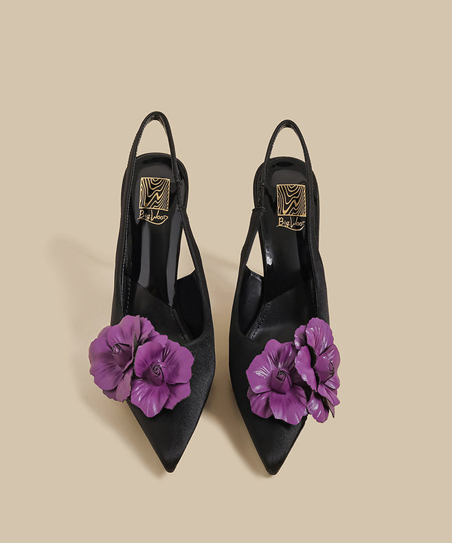 Graceful Orthopedic Sandals for Modern Look