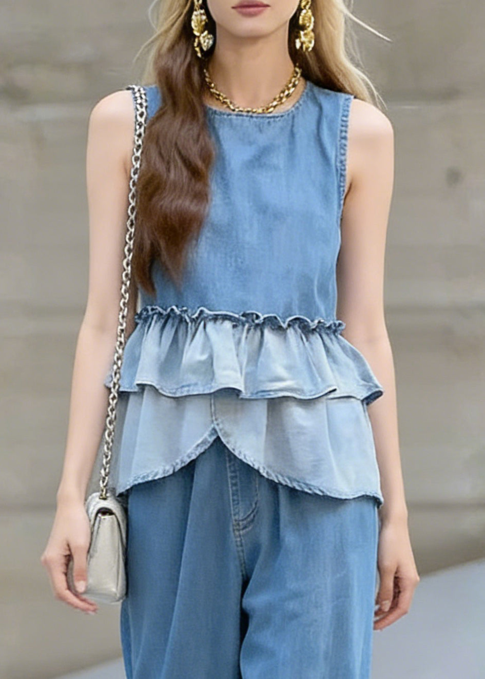 Sophisticated Garment with a Clean Classic Look
