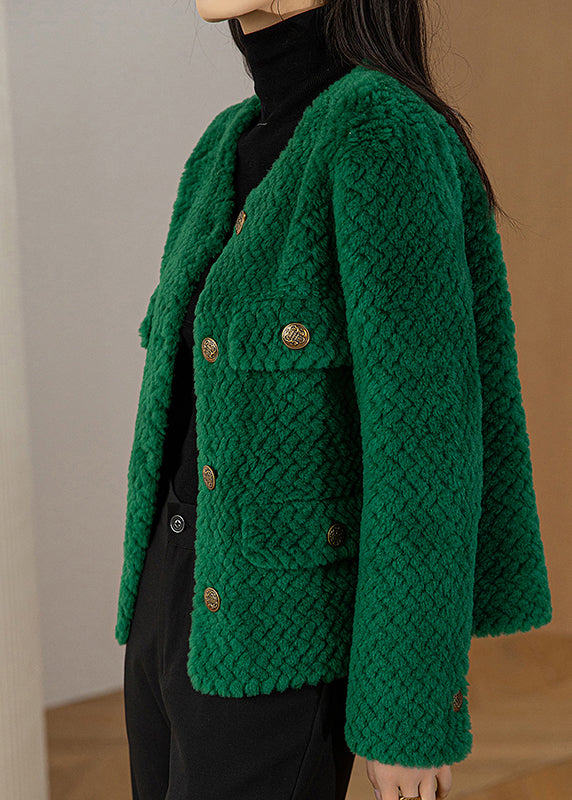 Gracefully Styled Coat for Any Occasion