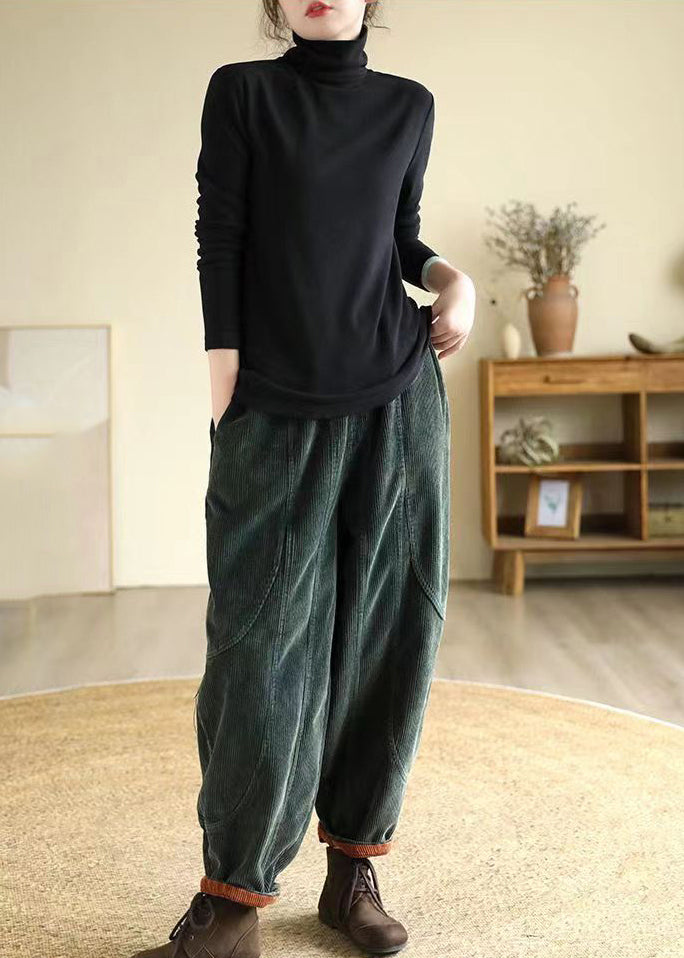 Beautifully Finished Pants in a Timeless Design