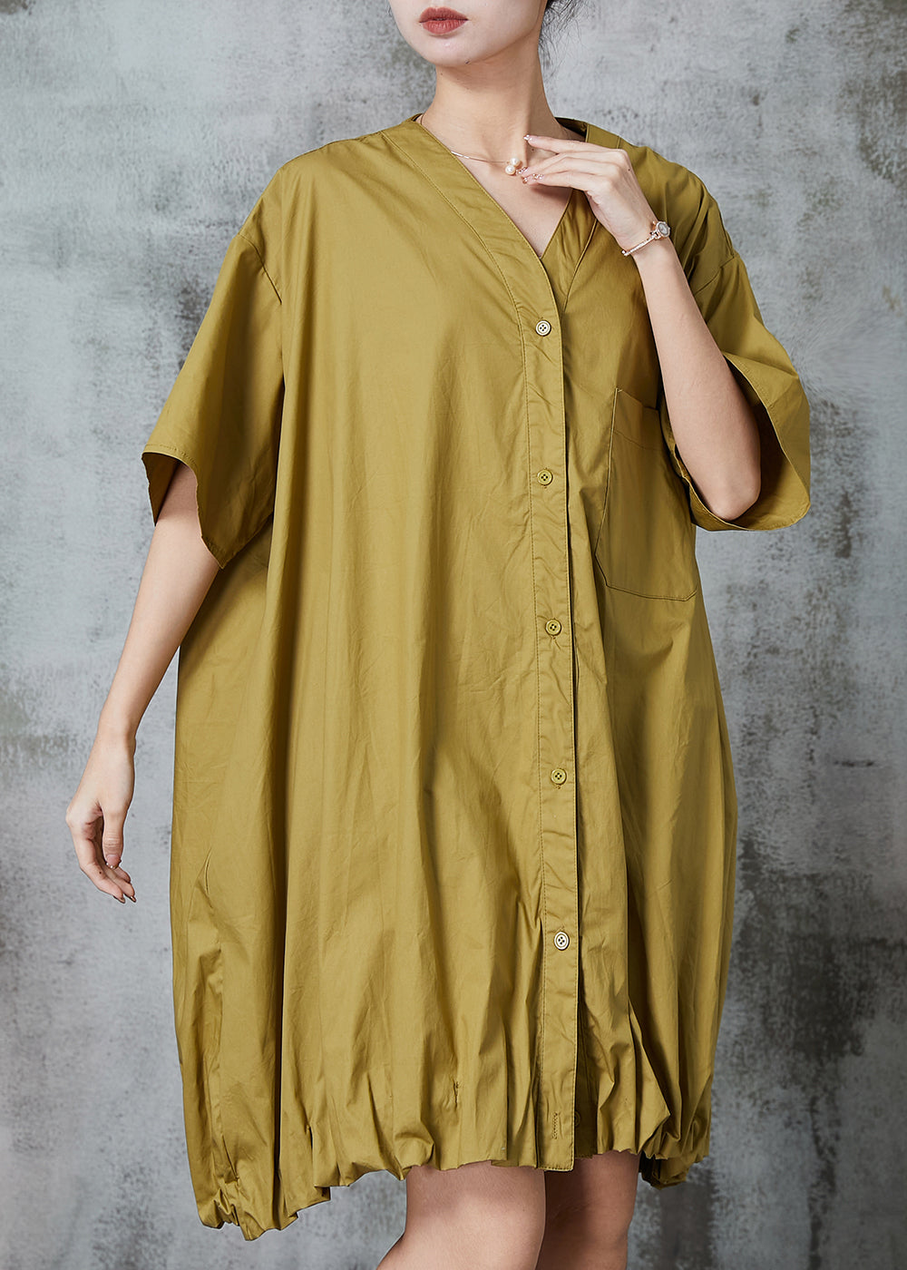 Gracefully Styled Dress for Any Occasion