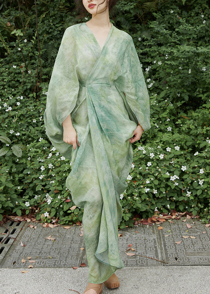 Well Tailored Garment with a Graceful Silhouette