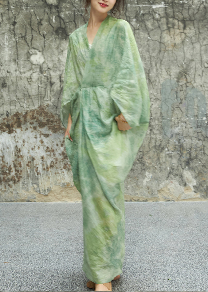 Well Tailored Garment with a Graceful Silhouette
