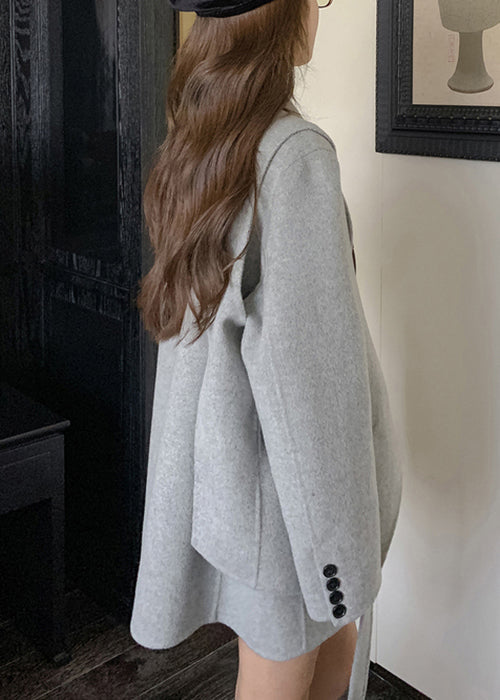 Beautifully Finished Garment in a Timeless Design