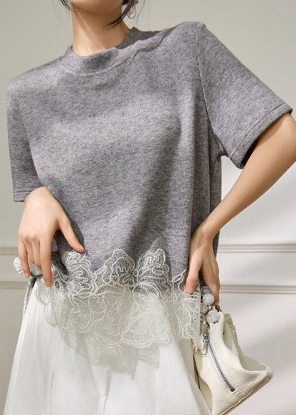Effortlessly Elegant Top with a Timeless Design