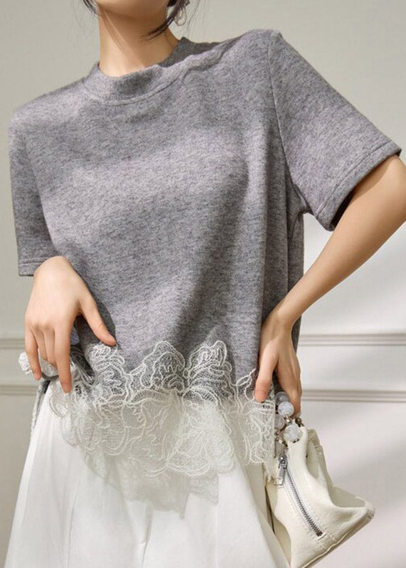 Effortlessly Elegant Top with a Timeless Design