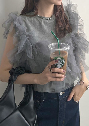 Beautifully Finished Top in a Timeless Design