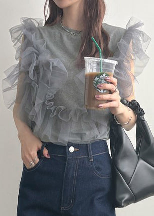 Beautifully Finished Top in a Timeless Design