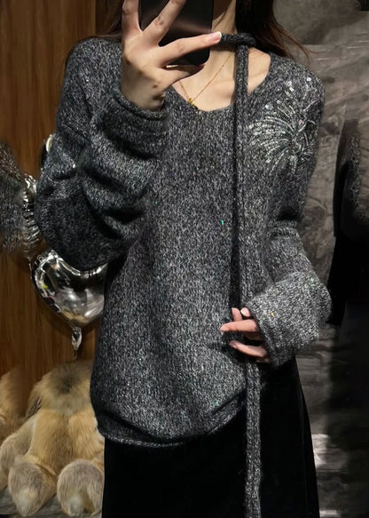 Well Tailored Sweater with a Graceful Silhouette