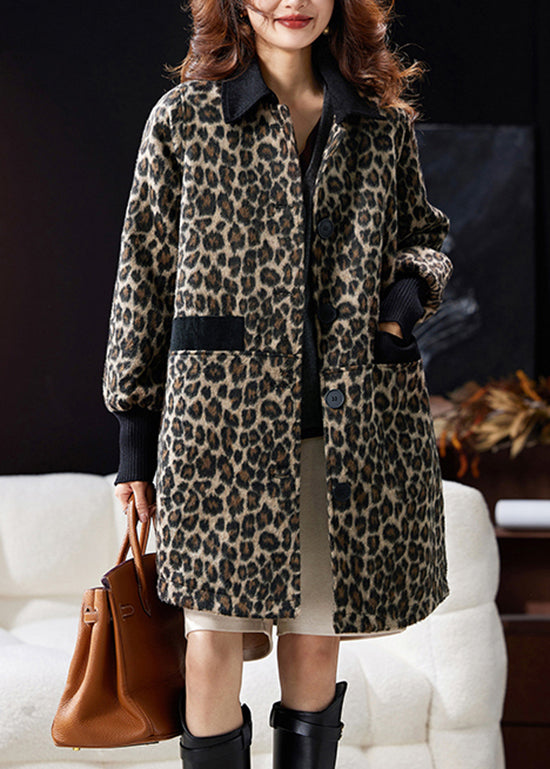 Classic Vintage Coat with a Flattering Fit