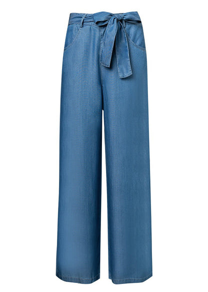 Beautifully Finished Pants in a Timeless Design