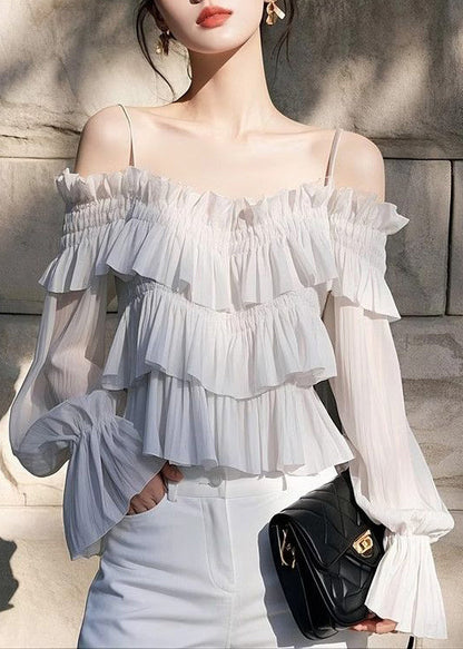 Sophisticated Blouse with a Clean Classic Look