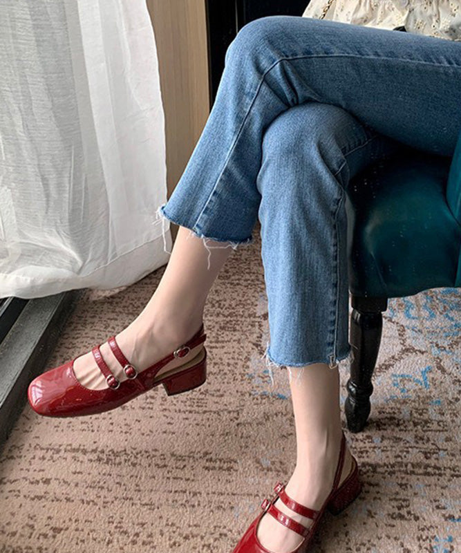 Graceful Orthopedic Sandals for Modern Look