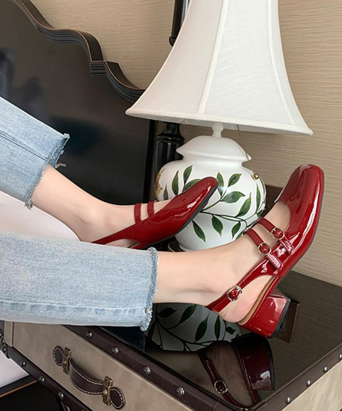 Graceful Orthopedic Sandals for Modern Look