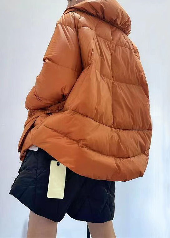 Well Tailored Coat with a Graceful Silhouette
