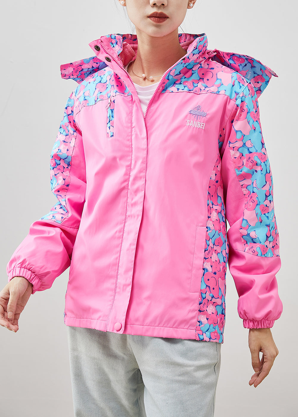 Effortlessly Elegant Coat with a Timeless Design