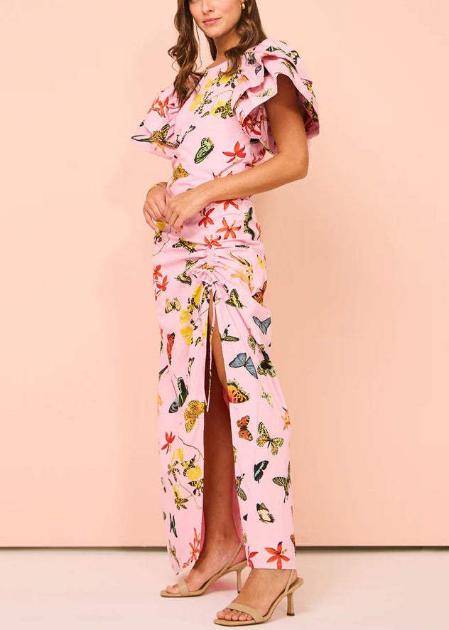 Well Tailored Dress with a Graceful Silhouette