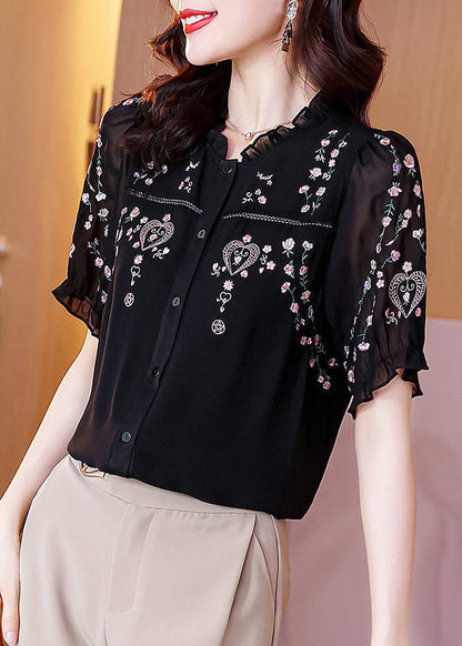 Sophisticated Shirt with a Clean Classic Look