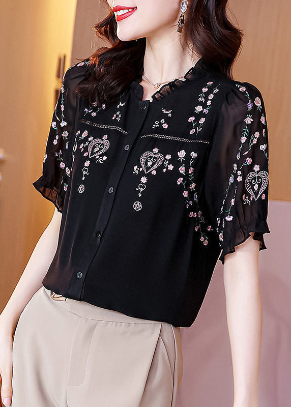 Sophisticated Shirt with a Clean Classic Look